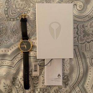 Women’s Nixon Kensington Leather Watch- Gold/Black